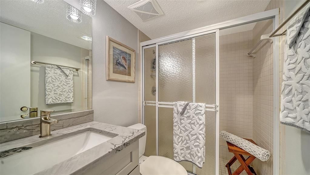 For Sale: $750,000 (2 beds, 2 baths, 1303 Square Feet)