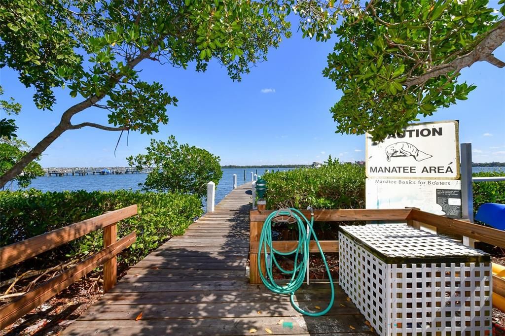 For Sale: $750,000 (2 beds, 2 baths, 1303 Square Feet)