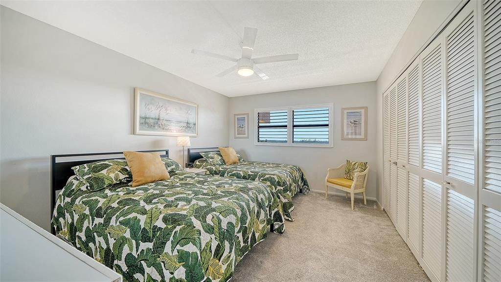 For Sale: $750,000 (2 beds, 2 baths, 1303 Square Feet)