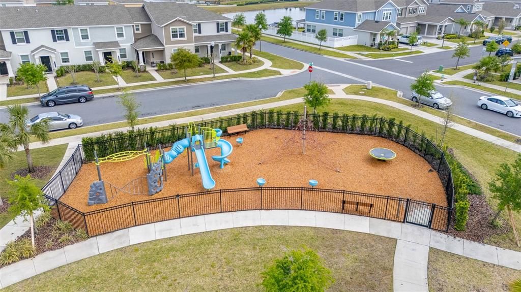 待售: $415,000 (3 贝兹, 2 浴室, 1636 平方英尺)