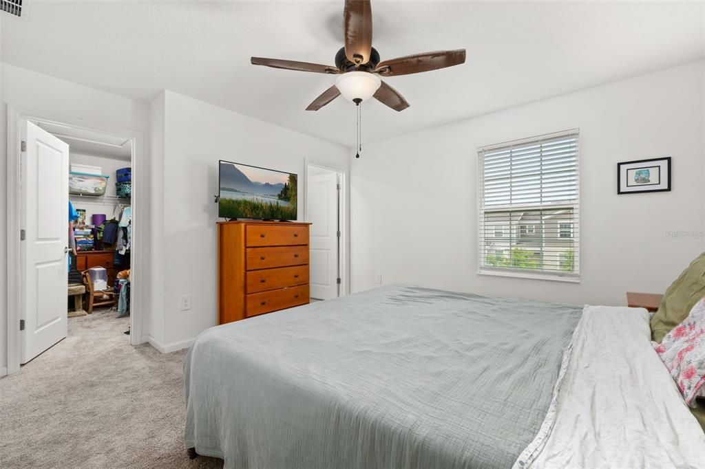 待售: $415,000 (3 贝兹, 2 浴室, 1636 平方英尺)