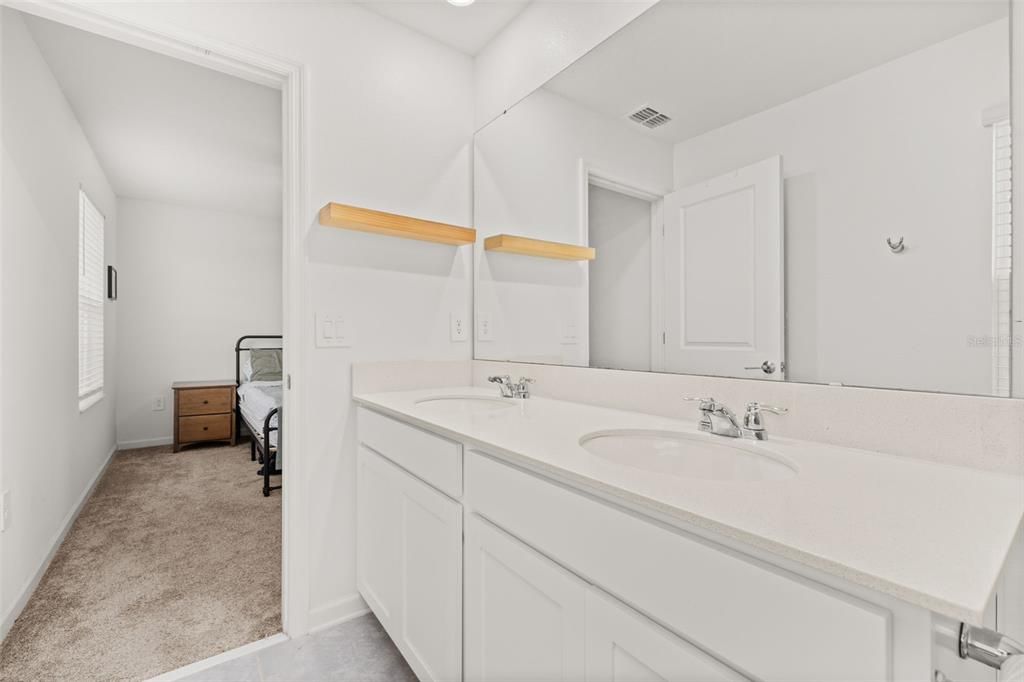 待售: $415,000 (3 贝兹, 2 浴室, 1636 平方英尺)