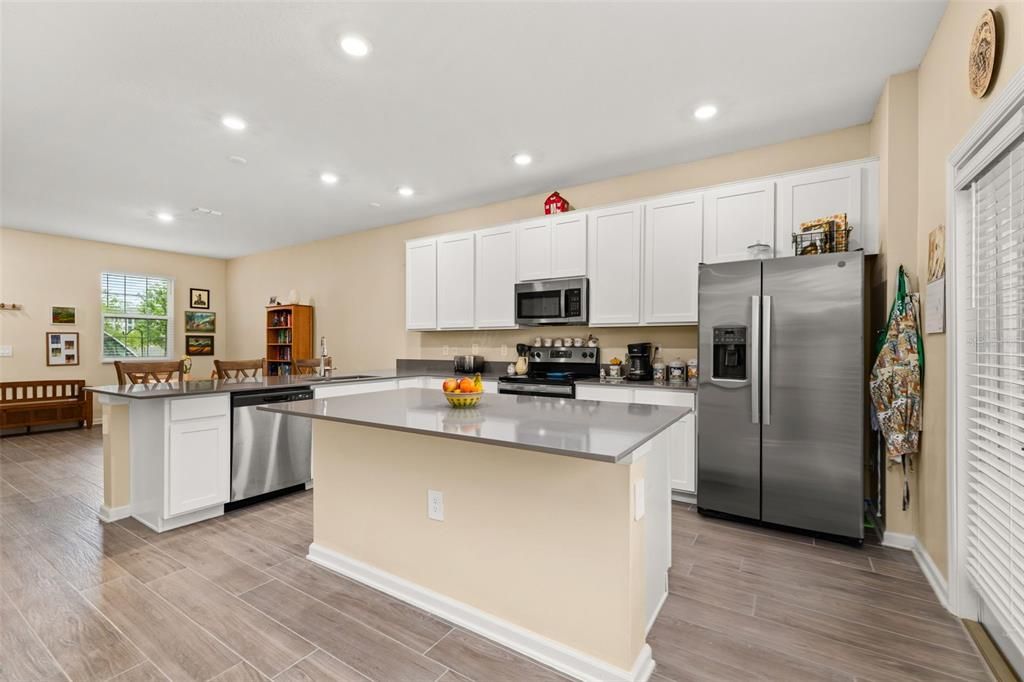 待售: $415,000 (3 贝兹, 2 浴室, 1636 平方英尺)