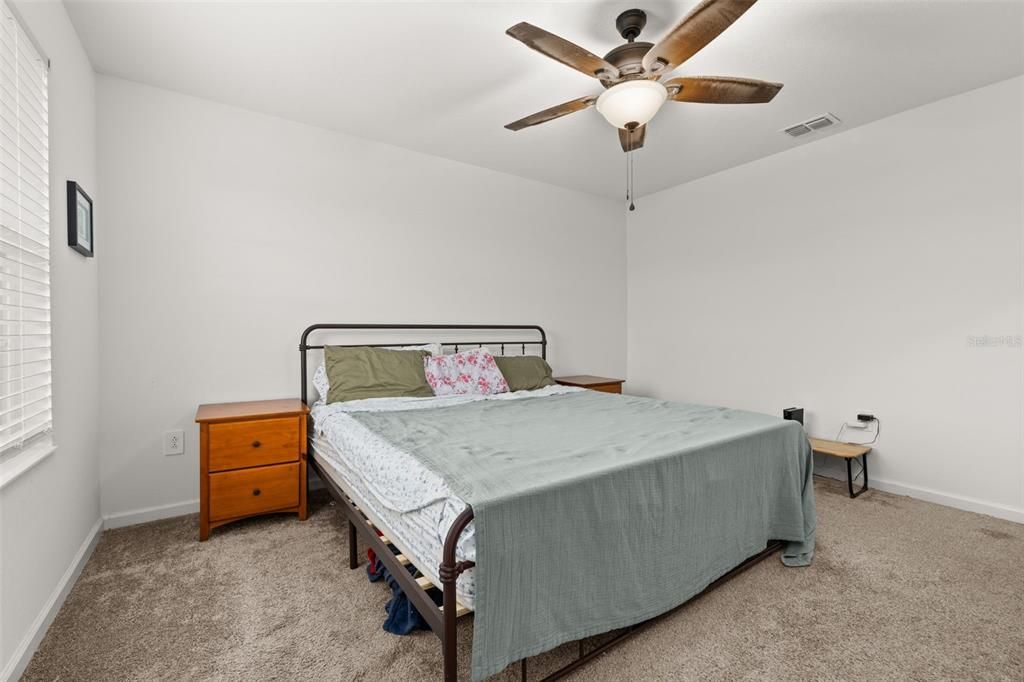 待售: $415,000 (3 贝兹, 2 浴室, 1636 平方英尺)