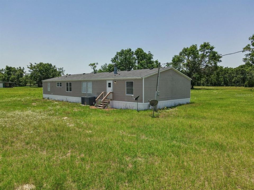 На продажу: $359,900 (4 спален, 2 ванн, 2432 Квадратных фут)