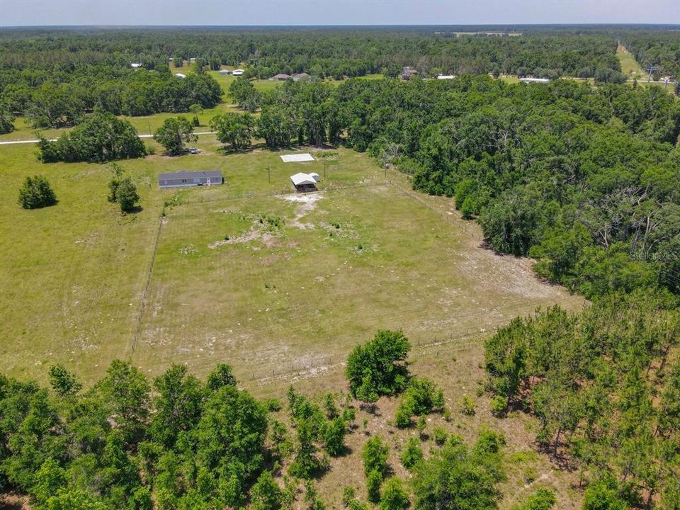 На продажу: $359,900 (4 спален, 2 ванн, 2432 Квадратных фут)