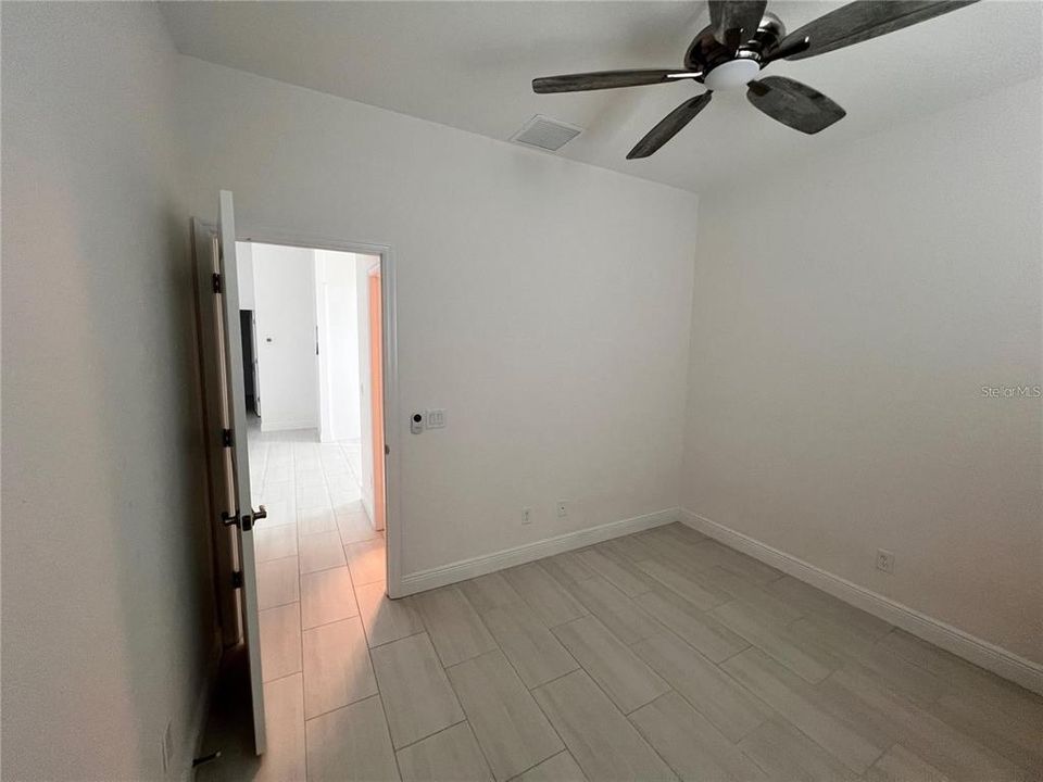 出租: $1,850 (3 贝兹, 2 浴室, 1170 平方英尺)