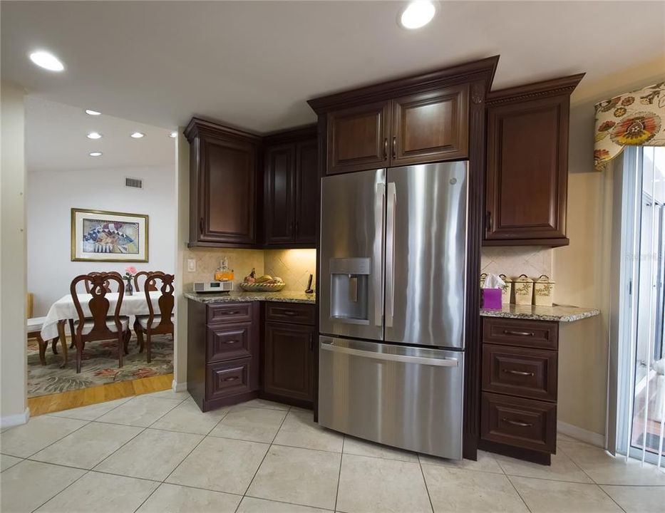 For Sale: $448,000 (3 beds, 2 baths, 1832 Square Feet)