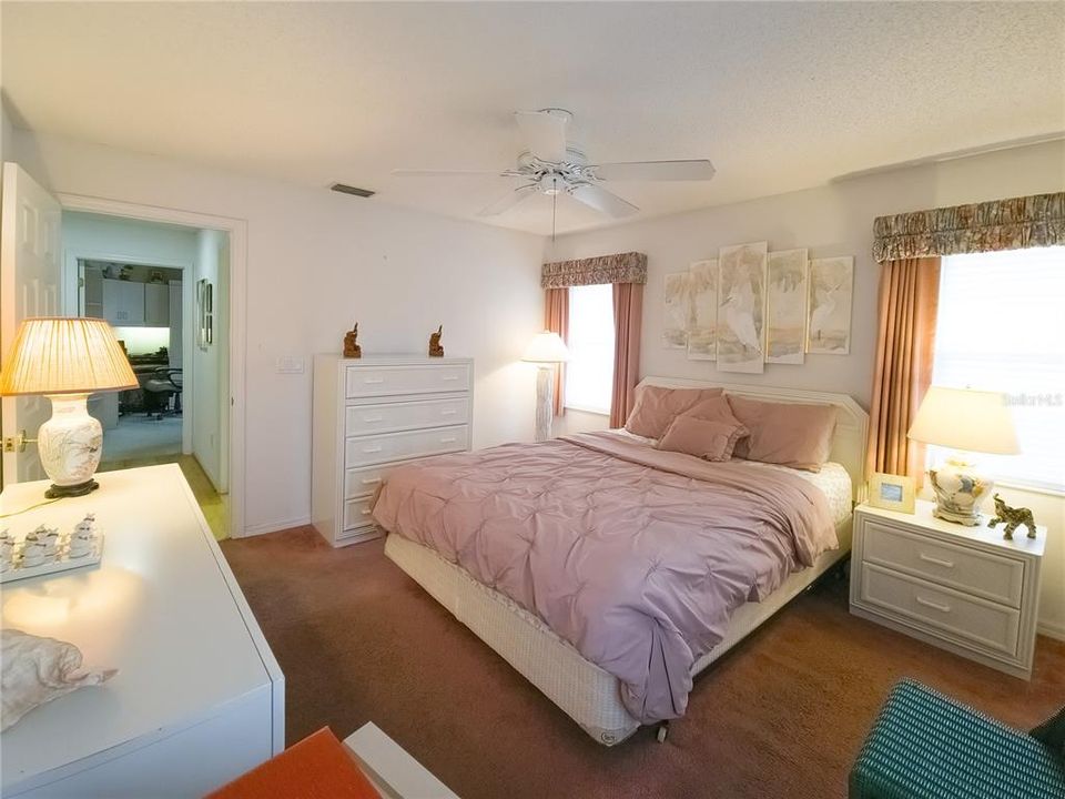 For Sale: $448,000 (3 beds, 2 baths, 1832 Square Feet)