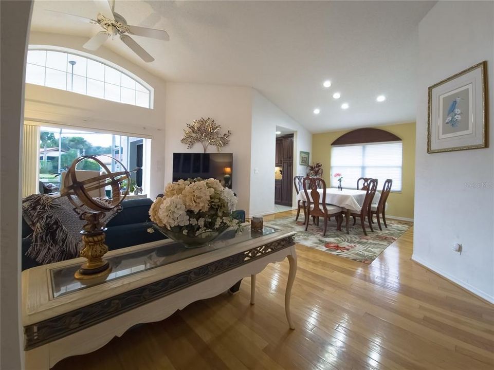 For Sale: $448,000 (3 beds, 2 baths, 1832 Square Feet)