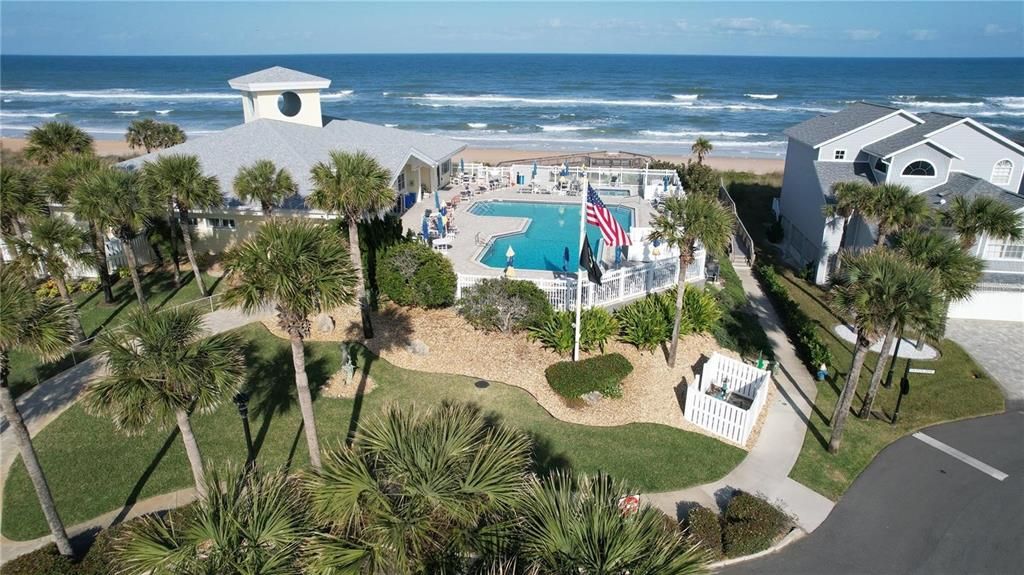 For Sale: $799,900 (4 beds, 2 baths, 2246 Square Feet)