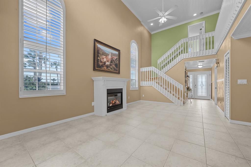 For Sale: $799,900 (4 beds, 2 baths, 2246 Square Feet)