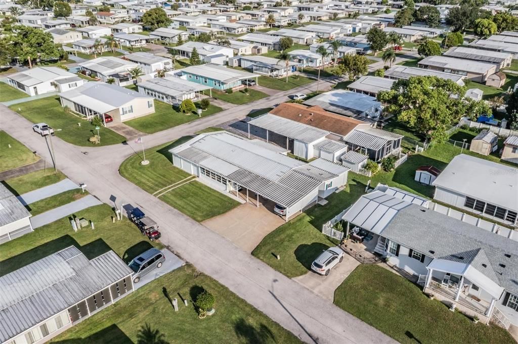 待售: $128,800 (2 贝兹, 1 浴室, 832 平方英尺)