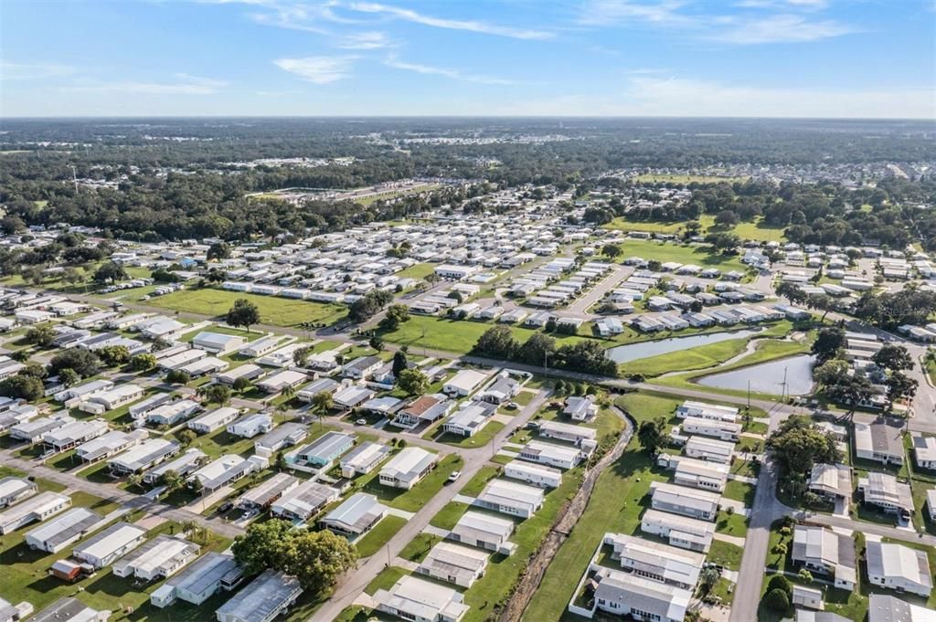 待售: $128,800 (2 贝兹, 1 浴室, 832 平方英尺)