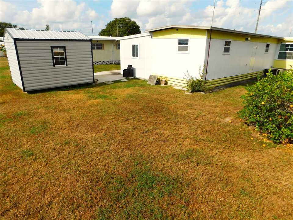 待售: $128,800 (2 贝兹, 1 浴室, 832 平方英尺)