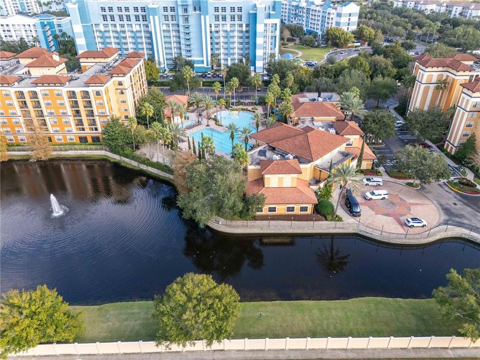 For Sale: $175,000 (2 beds, 2 baths, 957 Square Feet)