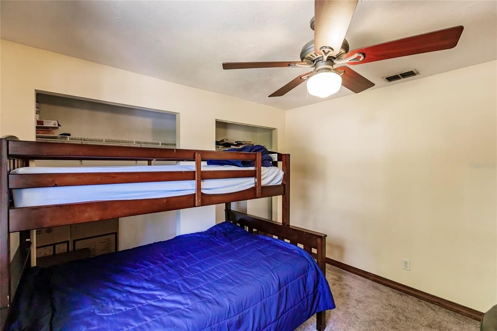 На продажу: $1,199,000 (5 спален, 3 ванн, 2743 Квадратных фут)