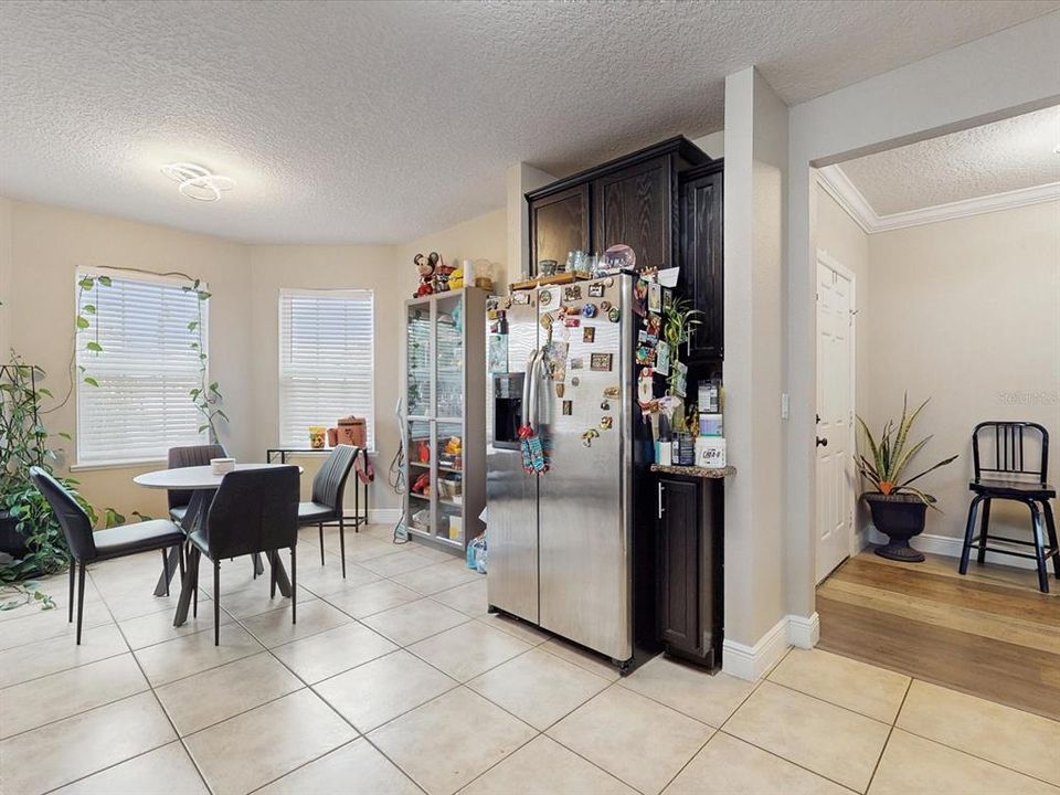 En Venta: $407,000 (3 camas, 2 baños, 1760 Pies cuadrados)