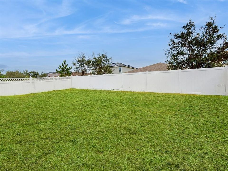 En Venta: $407,000 (3 camas, 2 baños, 1760 Pies cuadrados)