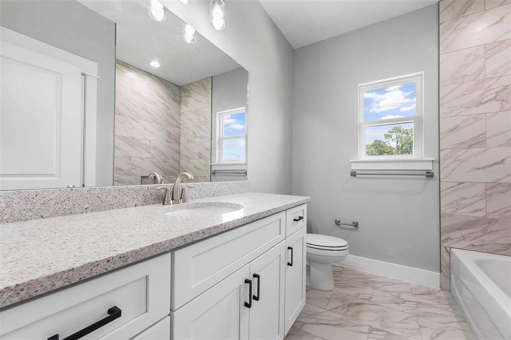 На продажу: $564,900 (4 спален, 3 ванн, 2378 Квадратных фут)