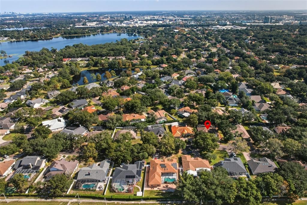 待售: $740,000 (4 贝兹, 2 浴室, 2352 平方英尺)