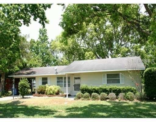 For Sale: $240,000 (2 beds, 1 baths, 1015 Square Feet)