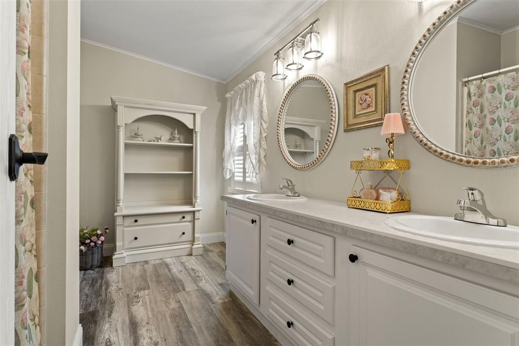 待售: $259,900 (3 贝兹, 2 浴室, 1620 平方英尺)