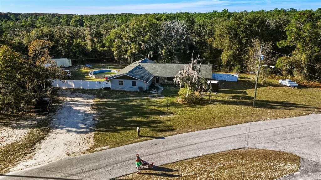 For Sale: $189,000 (3 beds, 2 baths, 1943 Square Feet)