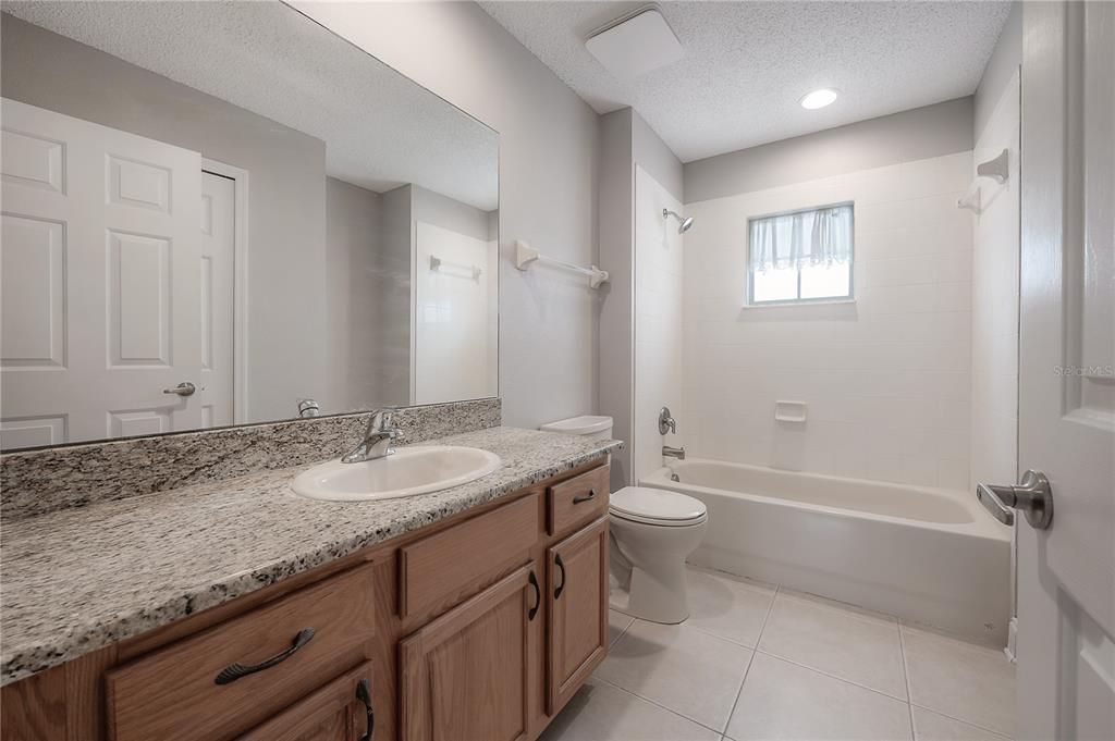 For Sale: $500,000 (4 beds, 3 baths, 2768 Square Feet)