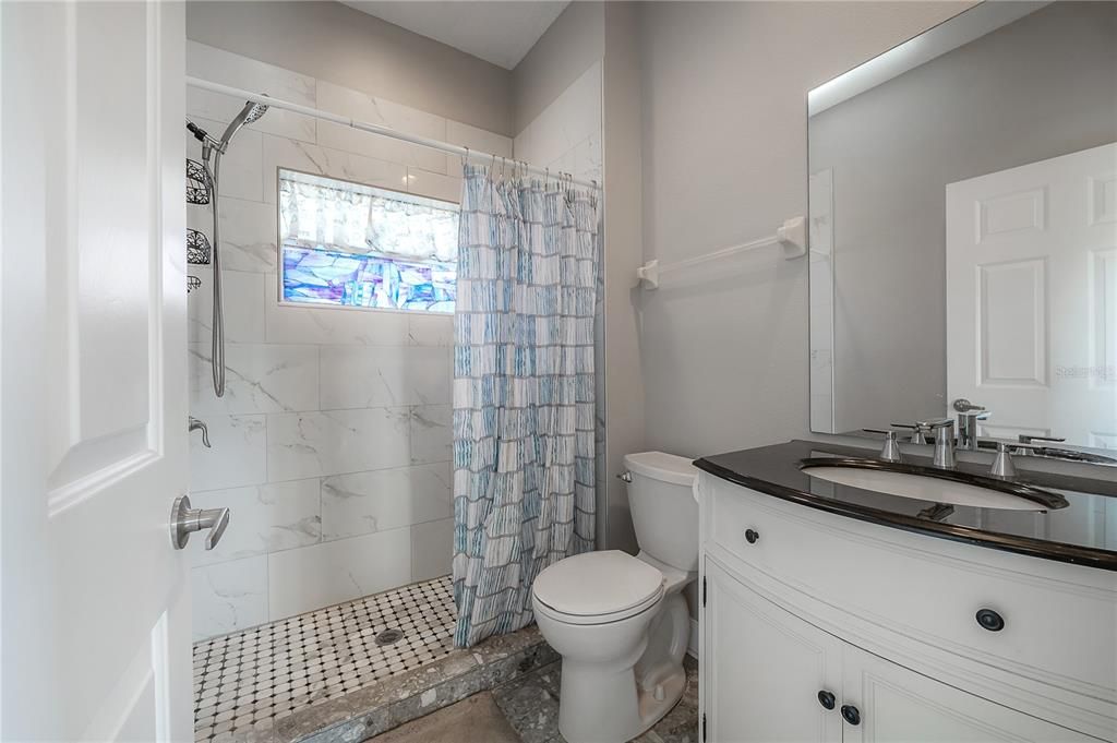 For Sale: $500,000 (4 beds, 3 baths, 2768 Square Feet)