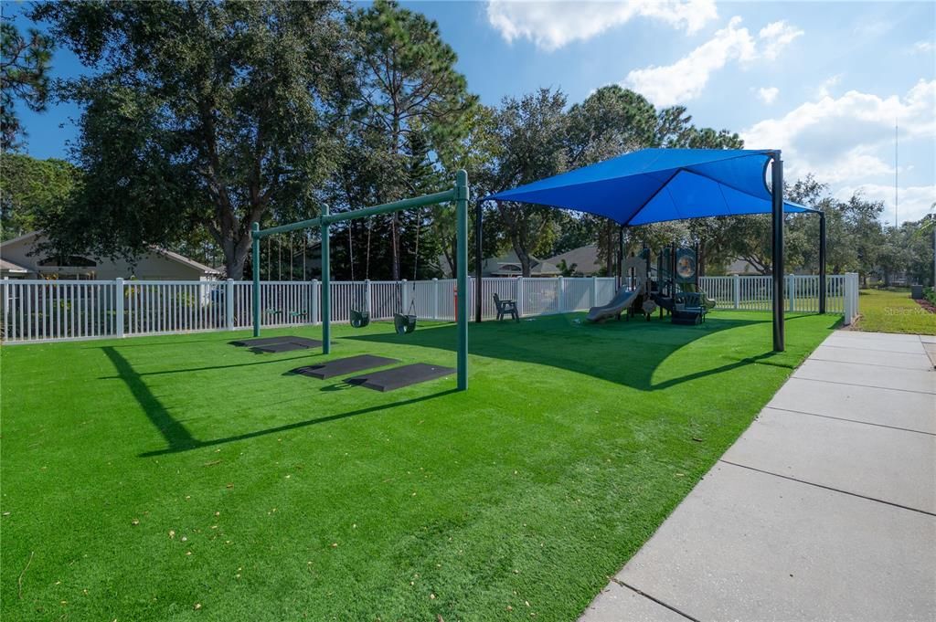 For Sale: $500,000 (4 beds, 3 baths, 2768 Square Feet)