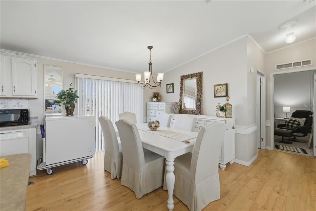 Active With Contract: $199,000 (3 beds, 2 baths, 1456 Square Feet)