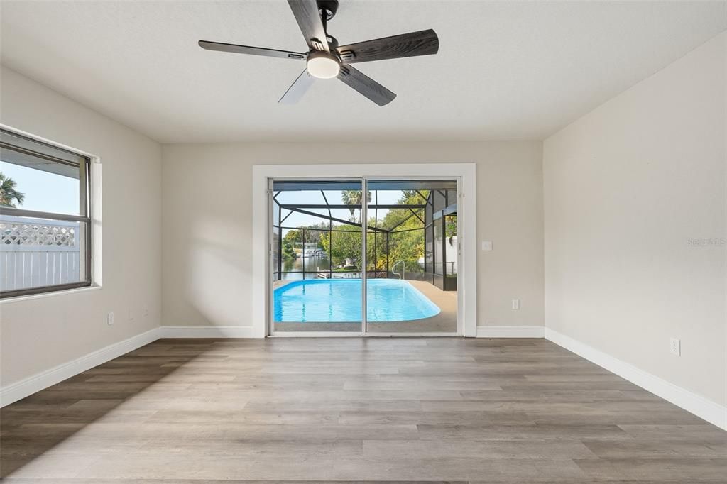 For Sale: $455,000 (3 beds, 3 baths, 2014 Square Feet)