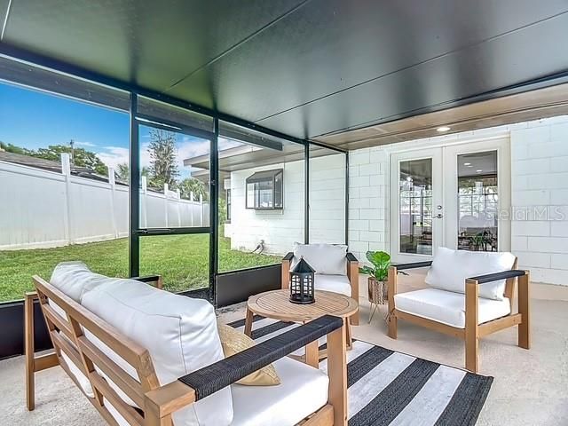 For Sale: $455,000 (3 beds, 3 baths, 2014 Square Feet)