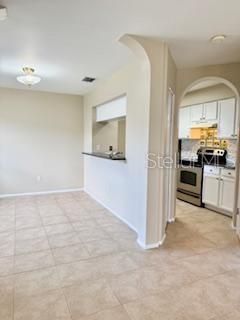 For Rent: $2,100 (2 beds, 2 baths, 1159 Square Feet)