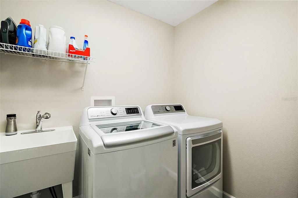 For Sale: $474,900 (3 beds, 2 baths, 1630 Square Feet)