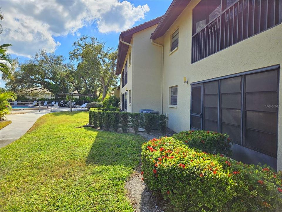 出租: $1,700 (2 贝兹, 2 浴室, 1064 平方英尺)