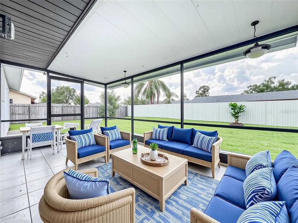 For Rent: $2,200 (4 beds, 2 baths, 1366 Square Feet)