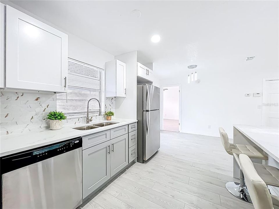 For Rent: $2,200 (4 beds, 2 baths, 1366 Square Feet)