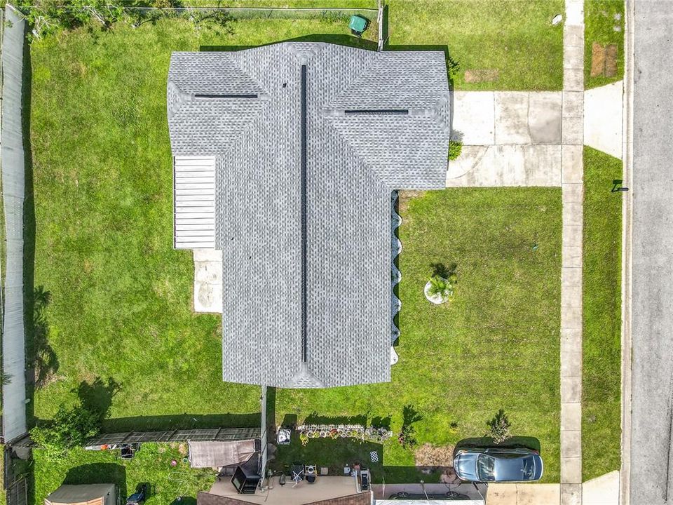 For Rent: $2,200 (4 beds, 2 baths, 1366 Square Feet)