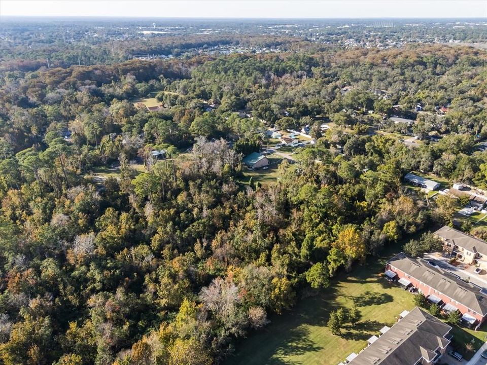 待售: $350,000 (6.18 acres)