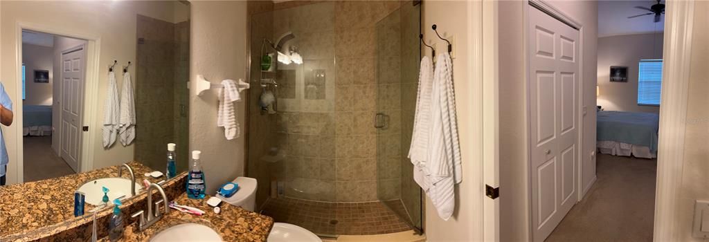 For Sale: $274,900 (2 beds, 2 baths, 1334 Square Feet)