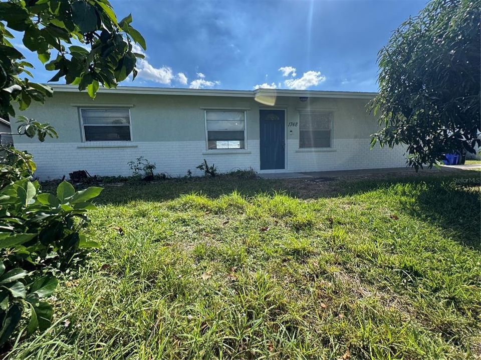 На продажу: $355,000 (3 спален, 2 ванн, 1296 Квадратных фут)