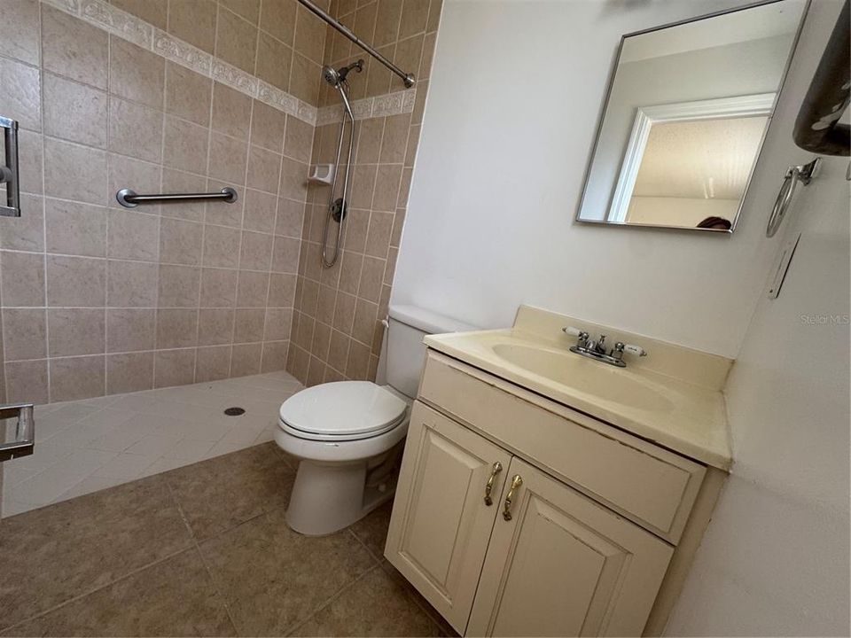 На продажу: $355,000 (3 спален, 2 ванн, 1296 Квадратных фут)