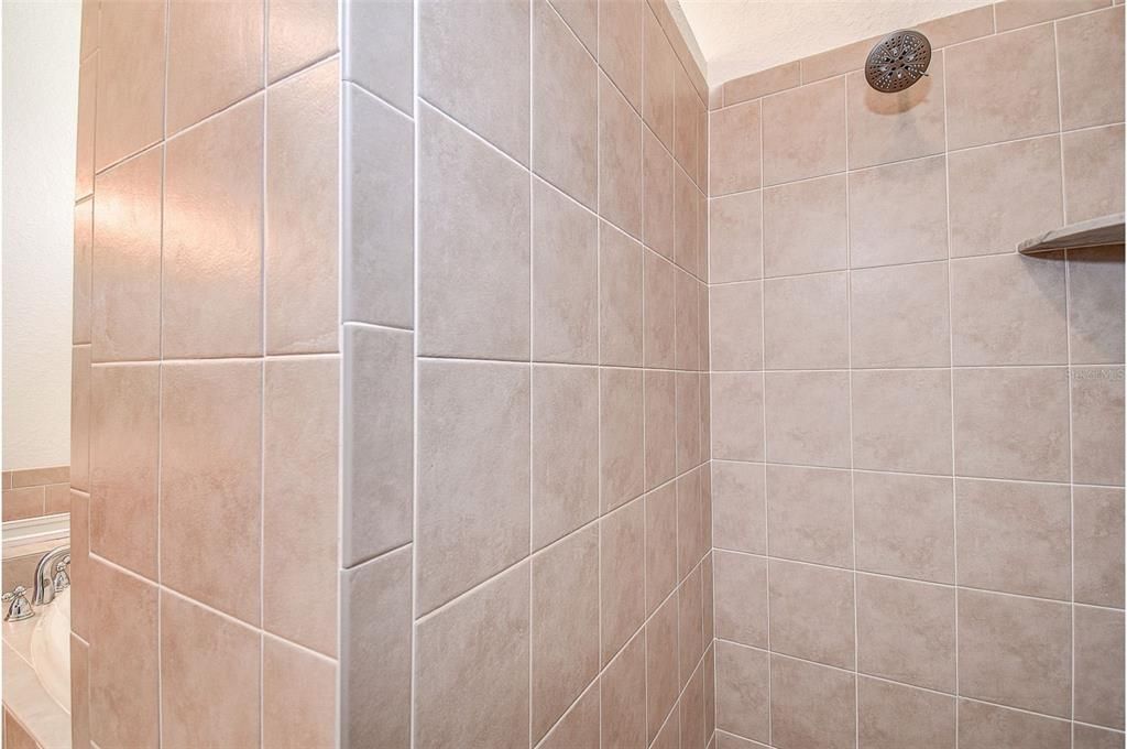 For Rent: $3,875 (4 beds, 3 baths, 2551 Square Feet)