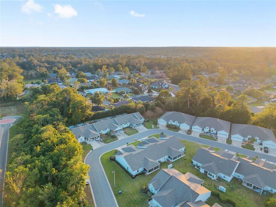 For Sale: $239,000 (2 beds, 2 baths, 1373 Square Feet)