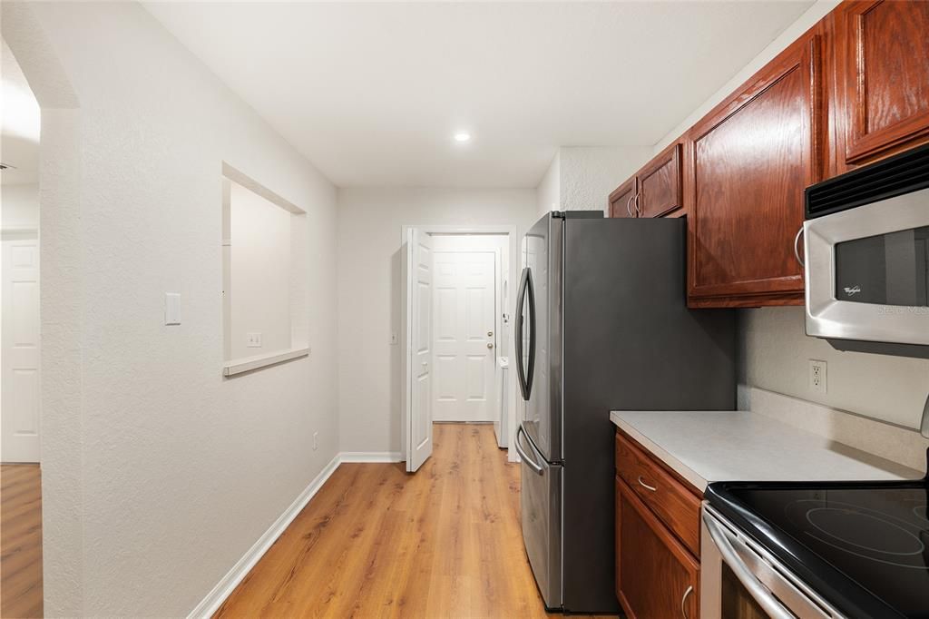 For Sale: $239,000 (2 beds, 2 baths, 1373 Square Feet)