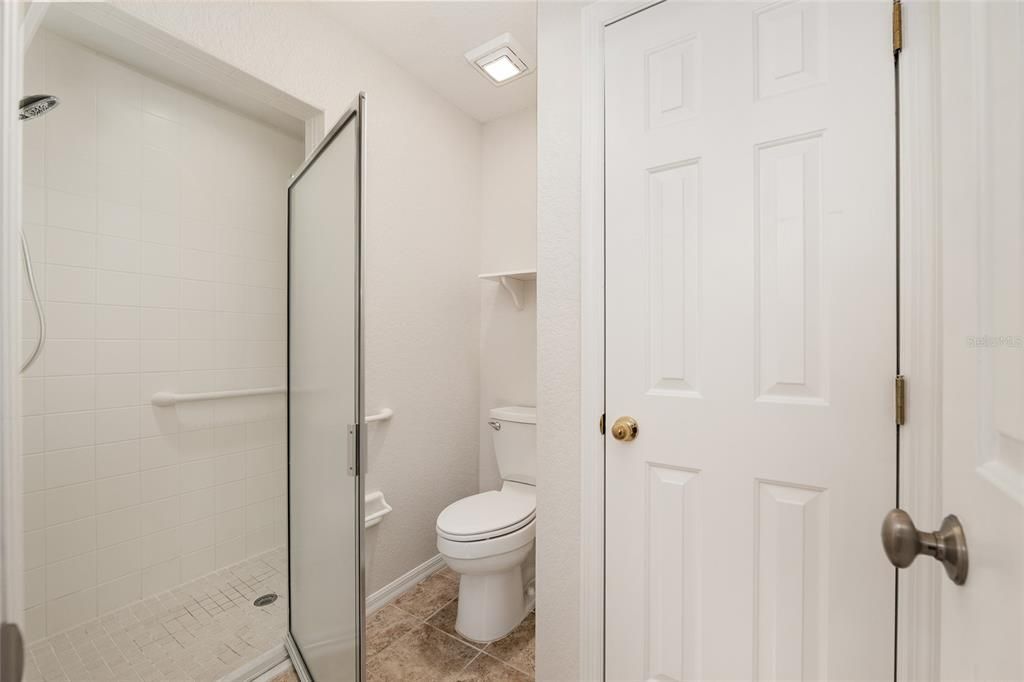 For Sale: $239,000 (2 beds, 2 baths, 1373 Square Feet)