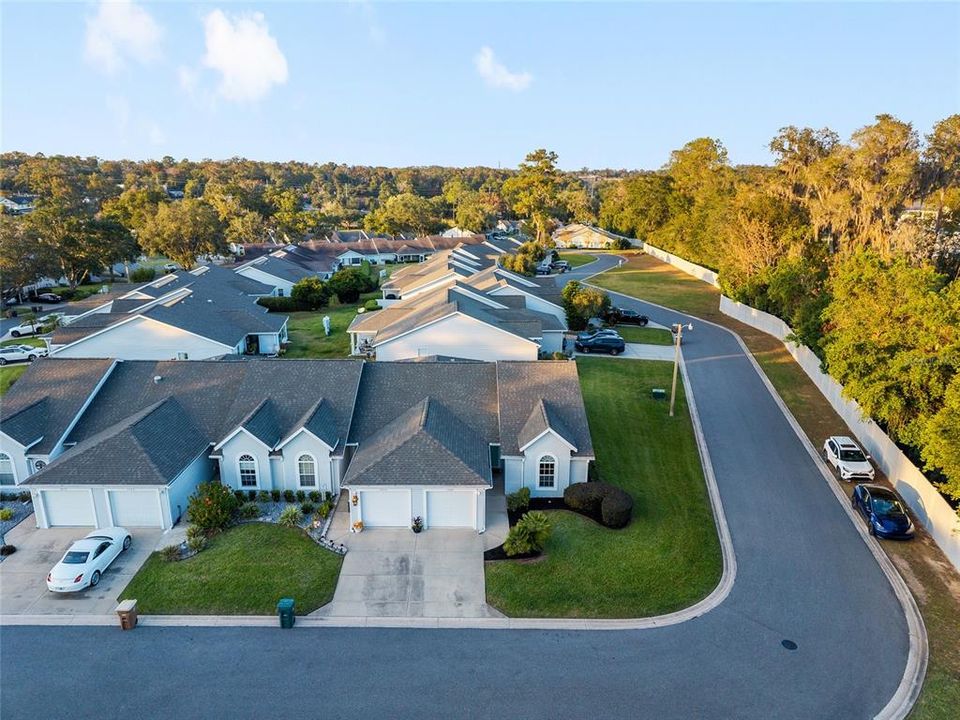 For Sale: $239,000 (2 beds, 2 baths, 1373 Square Feet)