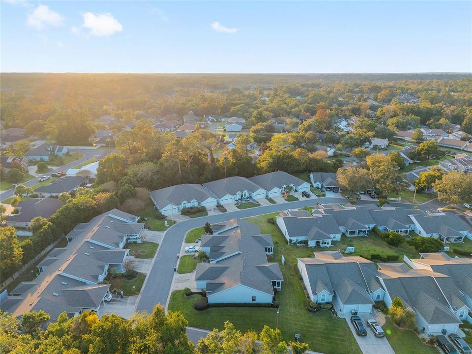 For Sale: $239,000 (2 beds, 2 baths, 1373 Square Feet)